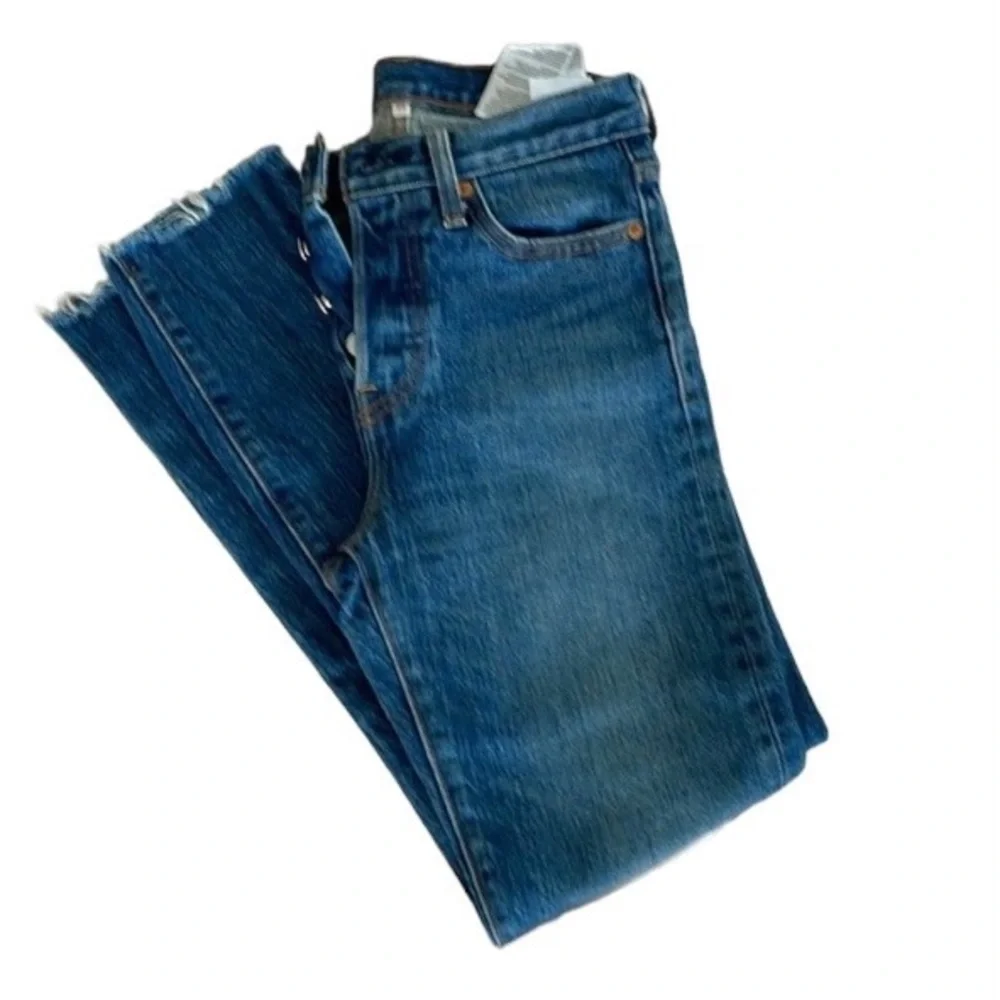 LEVIS High Rise Button Fly - Picture 3 of 8